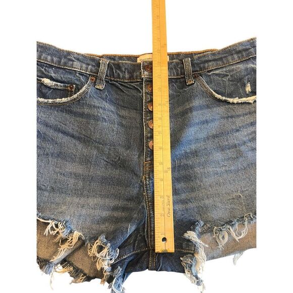 Abercrombie & Fitch woman’s 14 high rise button fly cut off shorty shorts summer - Picture 4 of 6